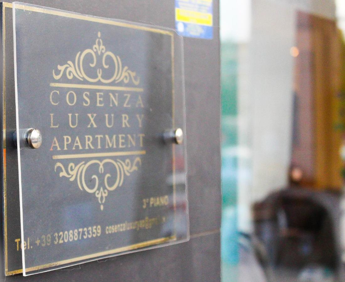 Cosenza Luxury Apartment Buitenkant foto